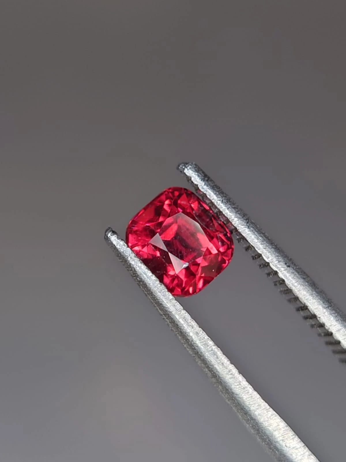 0.9ct Natural Red Cushion Faceted Umbalite Garnet from Tanzania — view 3